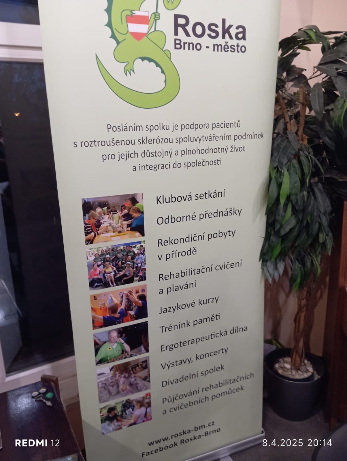roll up banner